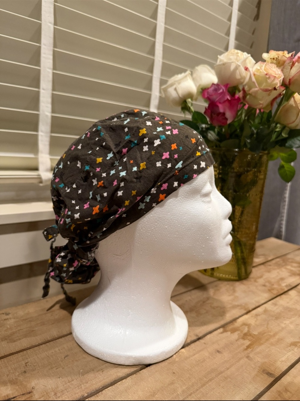 Women’s Star-Print Scrub Cap - Brown/Black